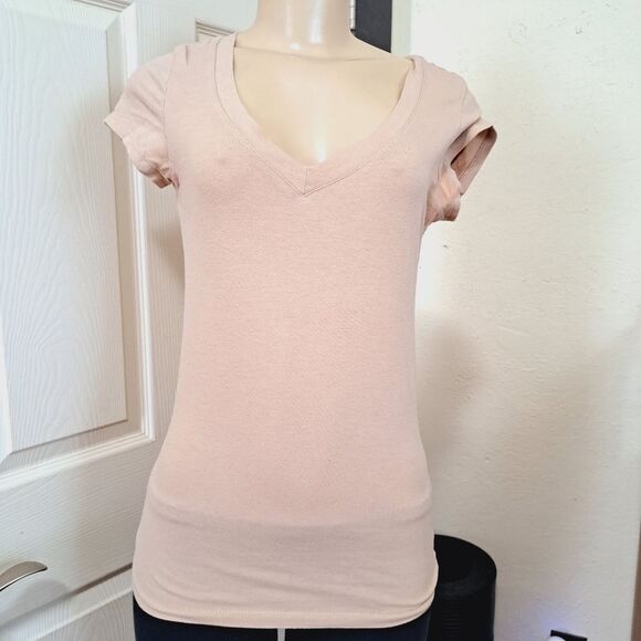 Nude t-shirt - Picture 1 of 4